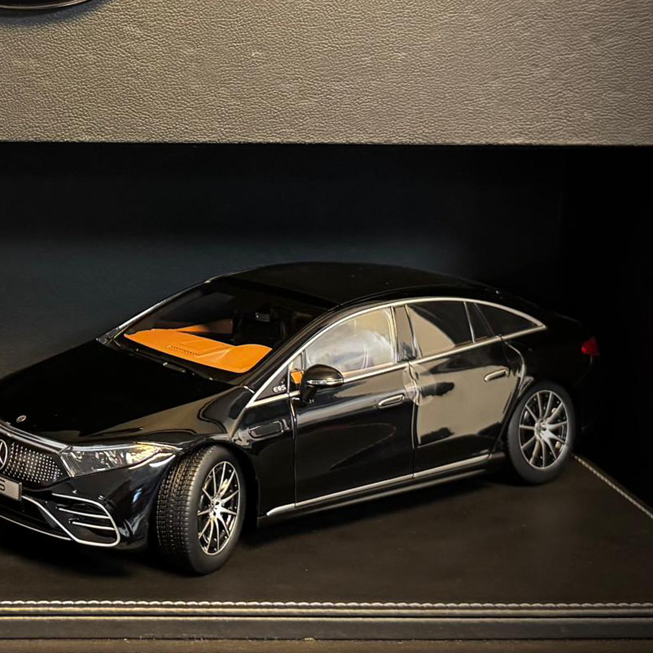 İlk Mercedes + Son Mercedes 3 boyutlu tablo çalışması
