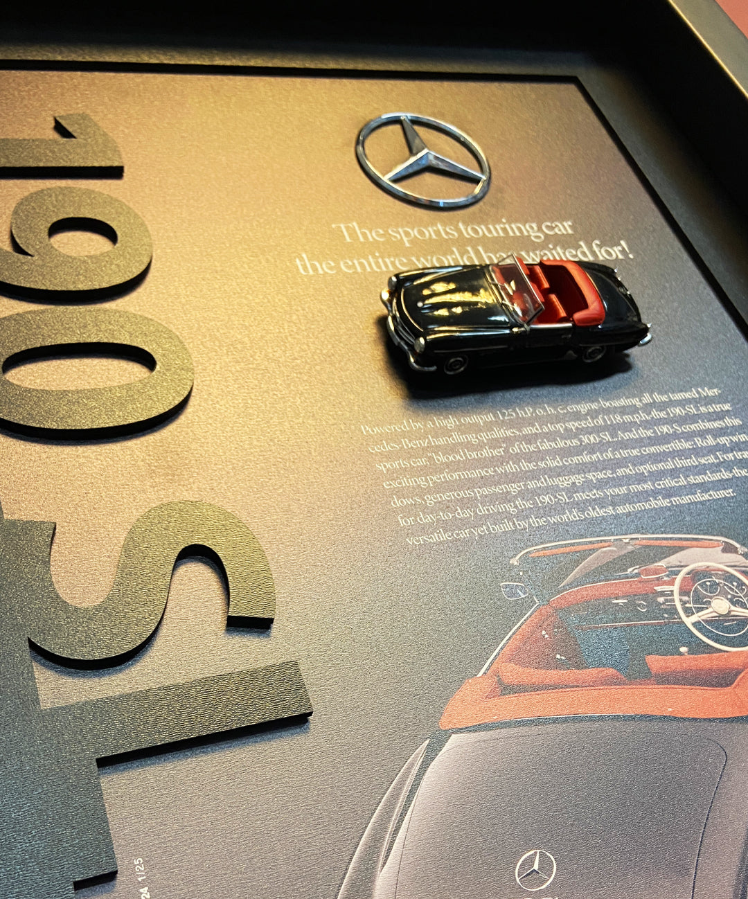 Mercedes-Benz 190 SL klasik araba tablosu, lüks dekorasyon için ideal seçim.