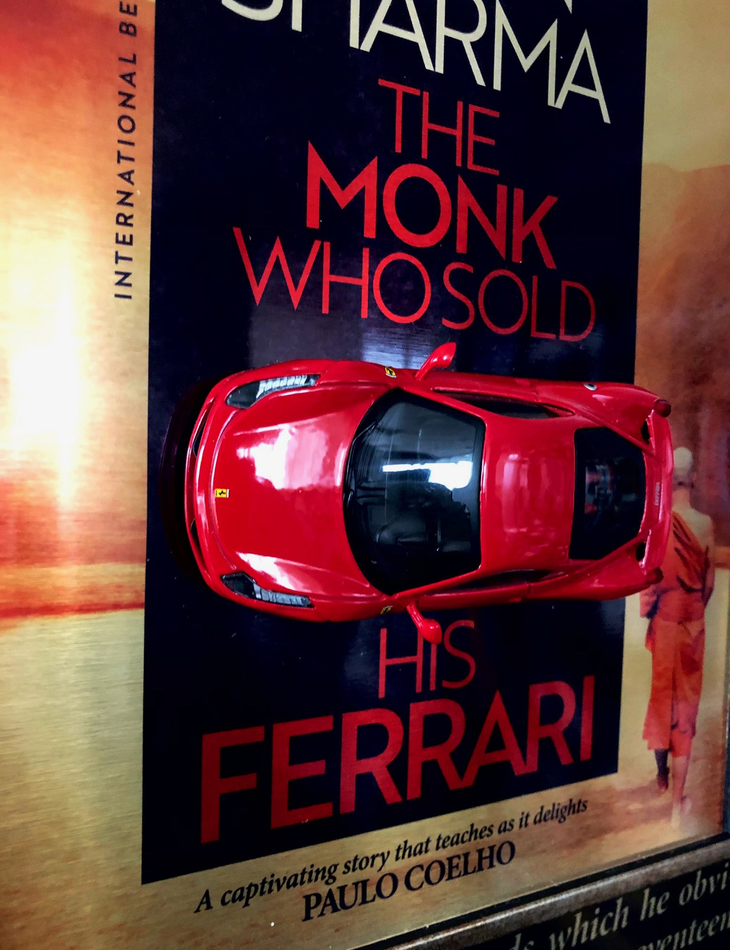 FERRARİ'SİNİ SATAN BİLGE