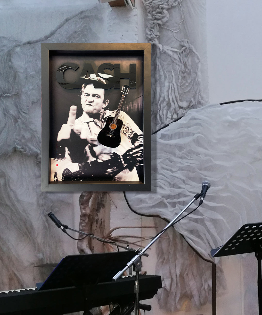JOHNNY CASH