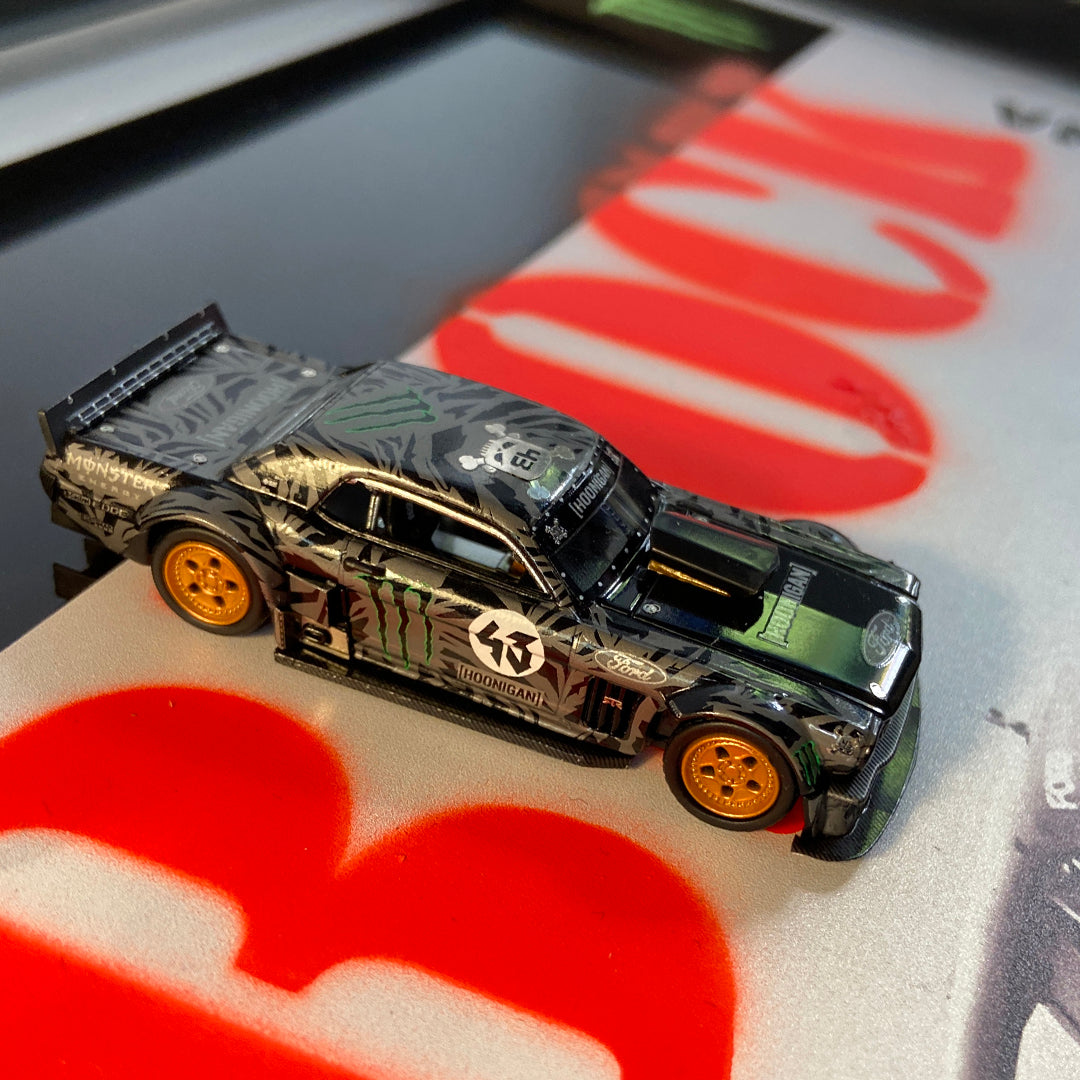 Ken Block Mustang Koleksiyon Tablosu – Graffiti Dokunuşlu Özel Tasarım