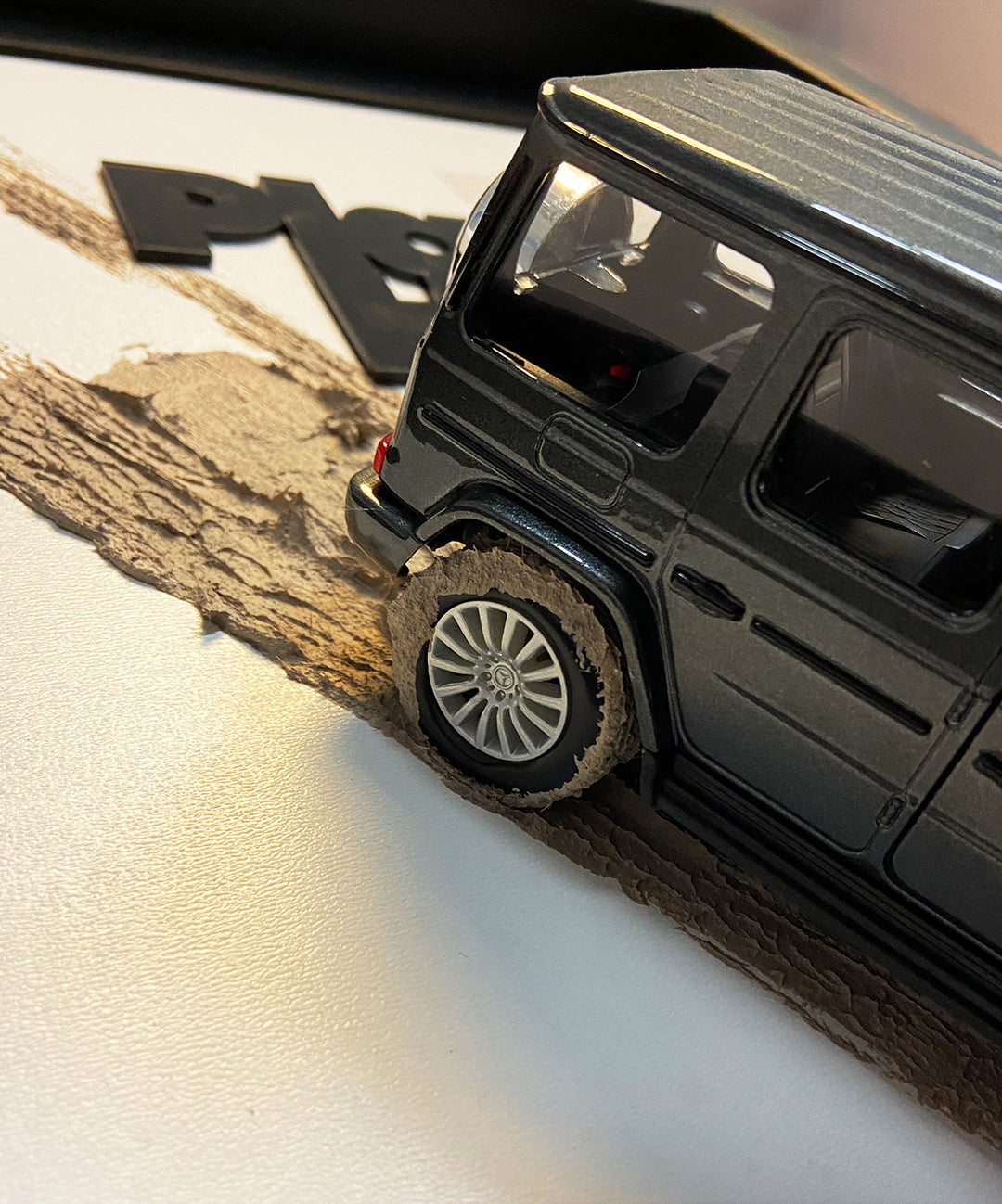 PLAY HARD - MERCEDES-BENZ G CLASS MODEL OTOMOBİL TABLO