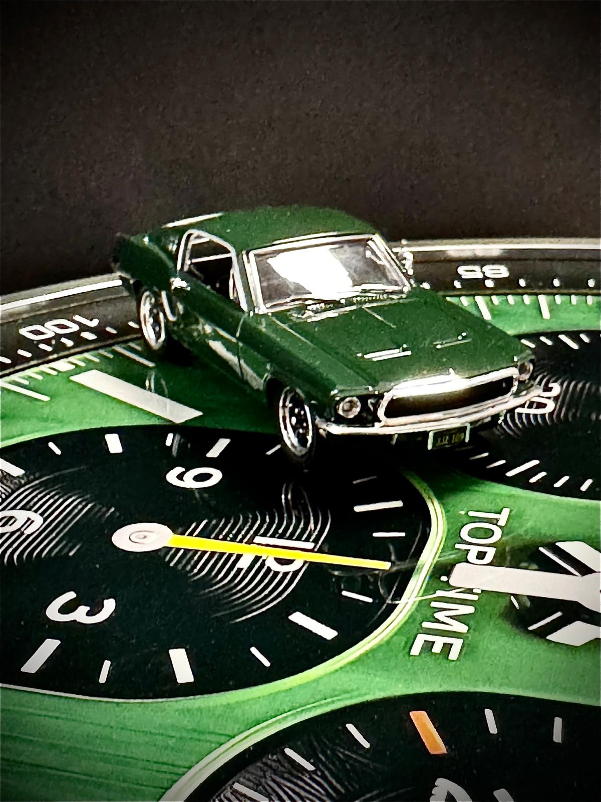 Breitling Mustang Edition Saat ve Mustang Model Tablo Tasarımı