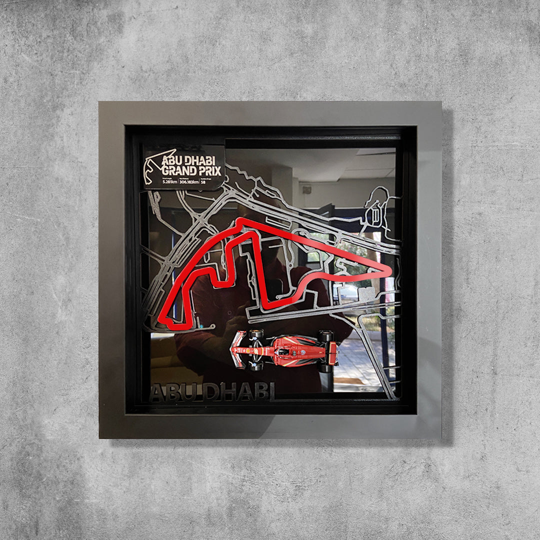 Üç katmanlı el yapımı Abu Dhabi pist tasarımı, siyah ahşap çerçeveli modern dekoratif tablo, 36x36 cm boyutunda şık duvar sanatı.