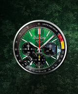 Breitling Mustang Edition saat ve Mustang diecast otomobiliyle hazırlanmış el yapımı koleksiyonluk tablo.