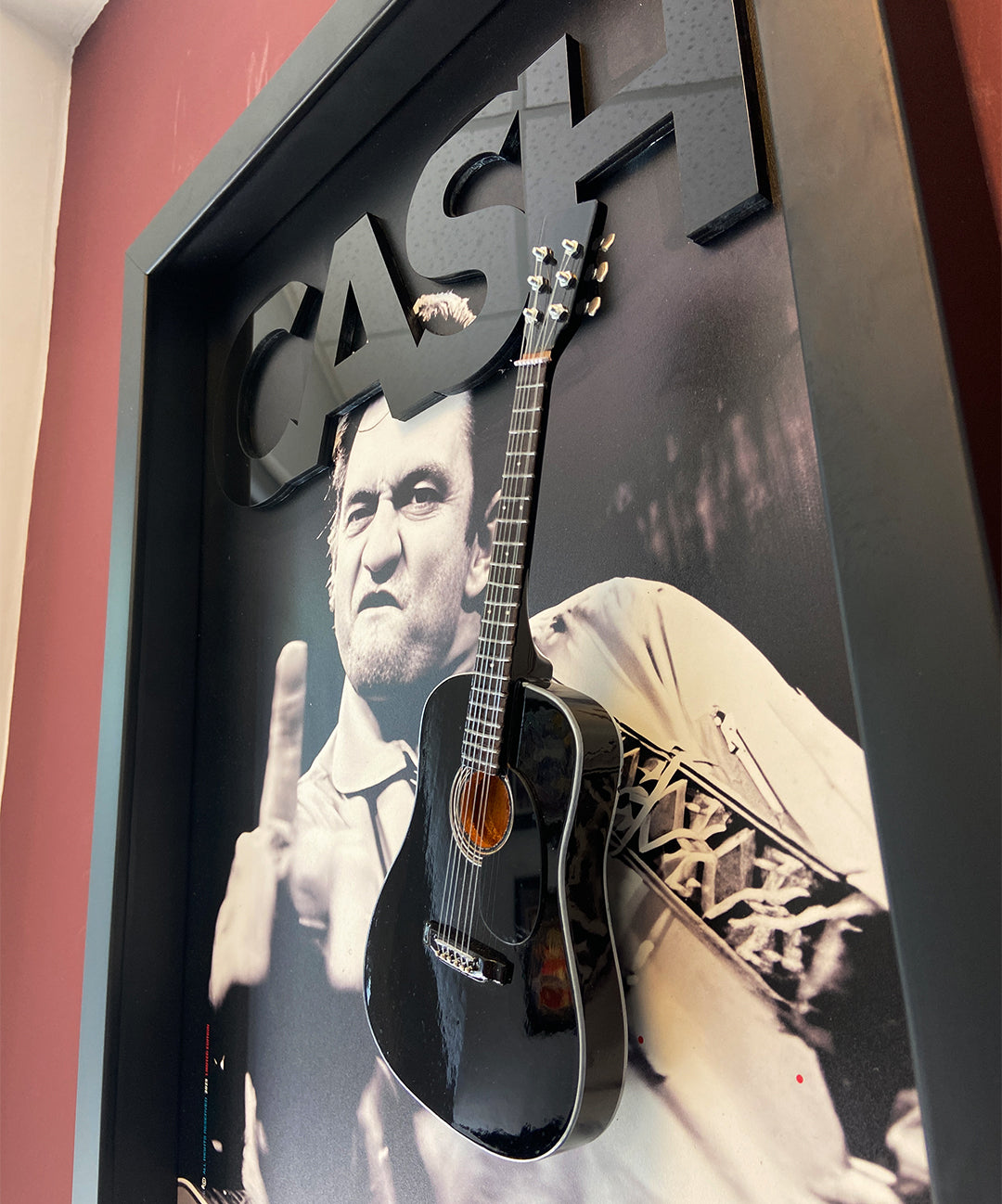 JOHNNY CASH