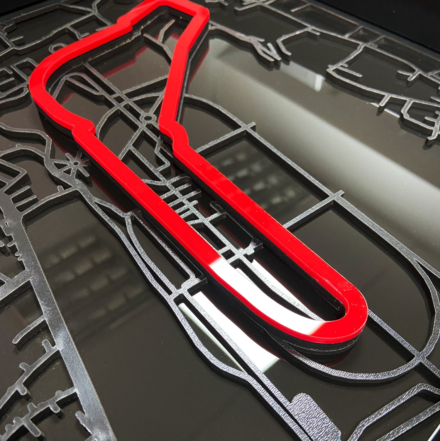 3D Katmanlı Monza Pisti Ahşap Dekor